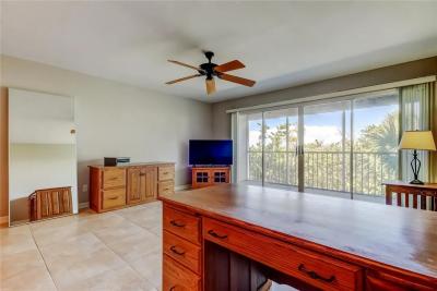 Step inside this BEAUTIFUL 3 bedroom, 3 bath, Move-in-Ready townhome situated near the Intracoastal Waterway in the highly sought-after, park-like setting of the Tara Cay South community. - Image# 5